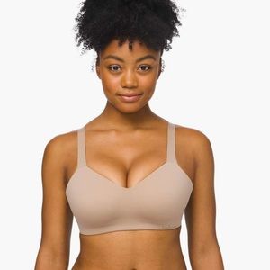 Lululemon Hold True Bra
